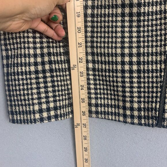 Chico’s Houndstooth Vest Size 12 Black Cream Checked Tweed Classiccore Layering - Picture 6 of 8